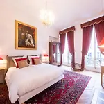 Maison de Lignières - Guest House - Paris quartier Champs-Elysées