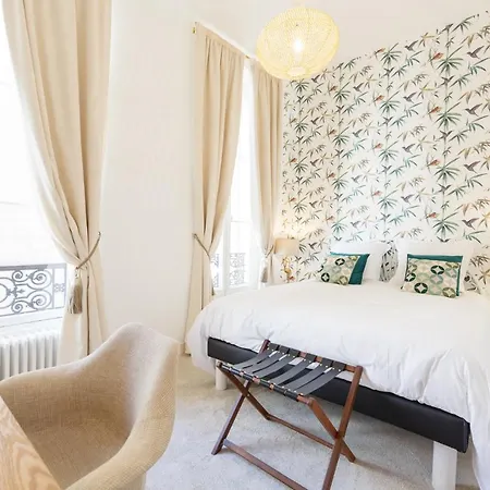 Bed & Breakfast Maison De Lignieres - - Quartier Champs-elysees 4*